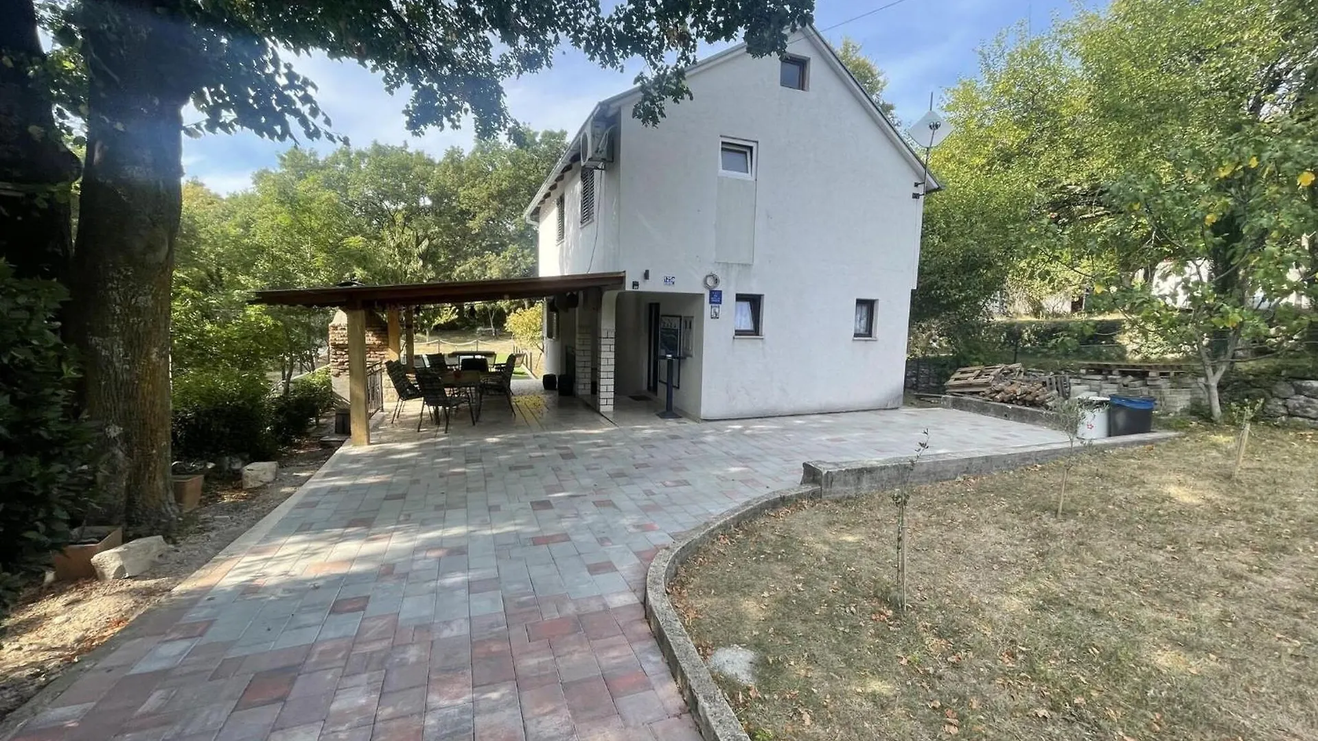 Vacation Home With Private Swimming Pool Grizane-Belgrad Holiday home